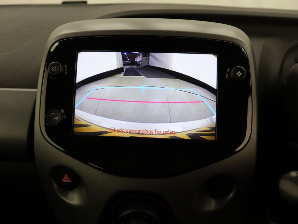 Used Toyota AYGO 2021 for sale - 76541948: Photo 14