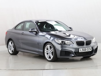 Used BMW 2 Series 2018 for sale - 76300908: Photo
