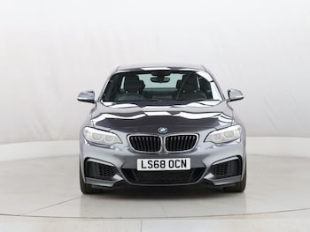 Used BMW 2 Series 2018 for sale - 76300908: Photo