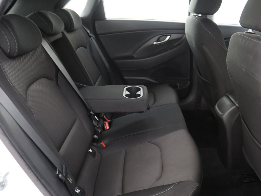 Used Hyundai i30 2017 for sale - 77919777: Photo 17