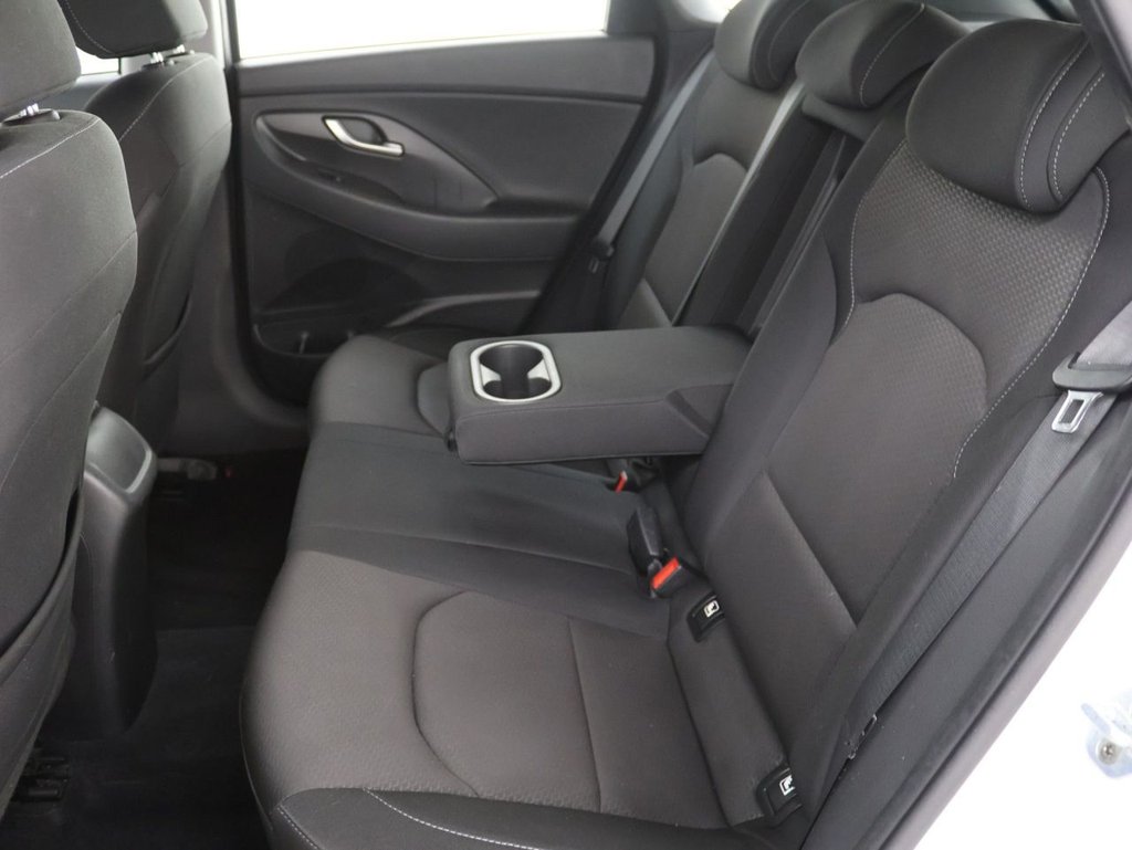 Used Hyundai i30 2017 for sale - 77919777: Photo 21