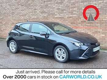 2022 (72) - 2.0 VVT-h GPF Icon Tech Hatchback 5dr Petrol Hybrid CVT Euro 6 (s/s) (184 p