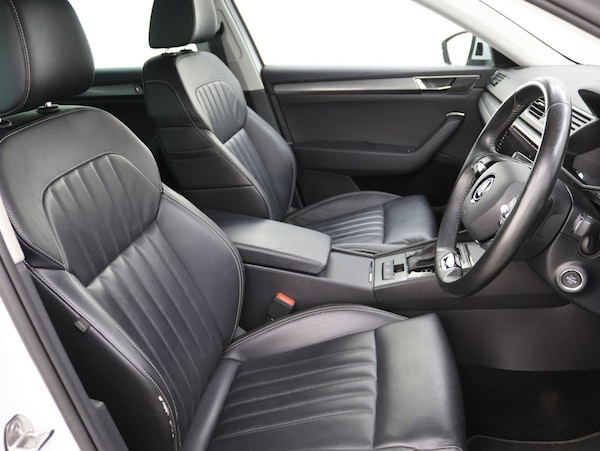 Used Skoda Superb 2021 for sale - 76300914: Photo 12