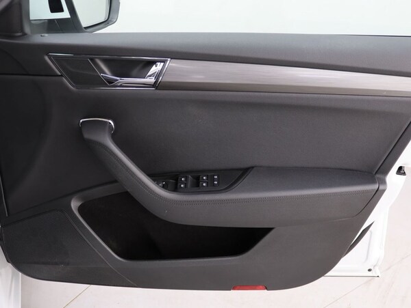 Used Skoda Superb 2021 for sale - 76300914: Photo 27