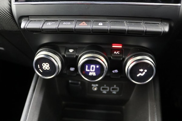 Used Renault Clio 2020 for sale - 76300913: Photo 17