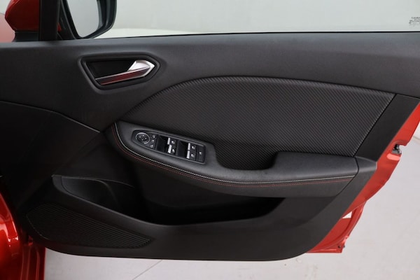Used Renault Clio 2020 for sale - 76300913: Photo 27