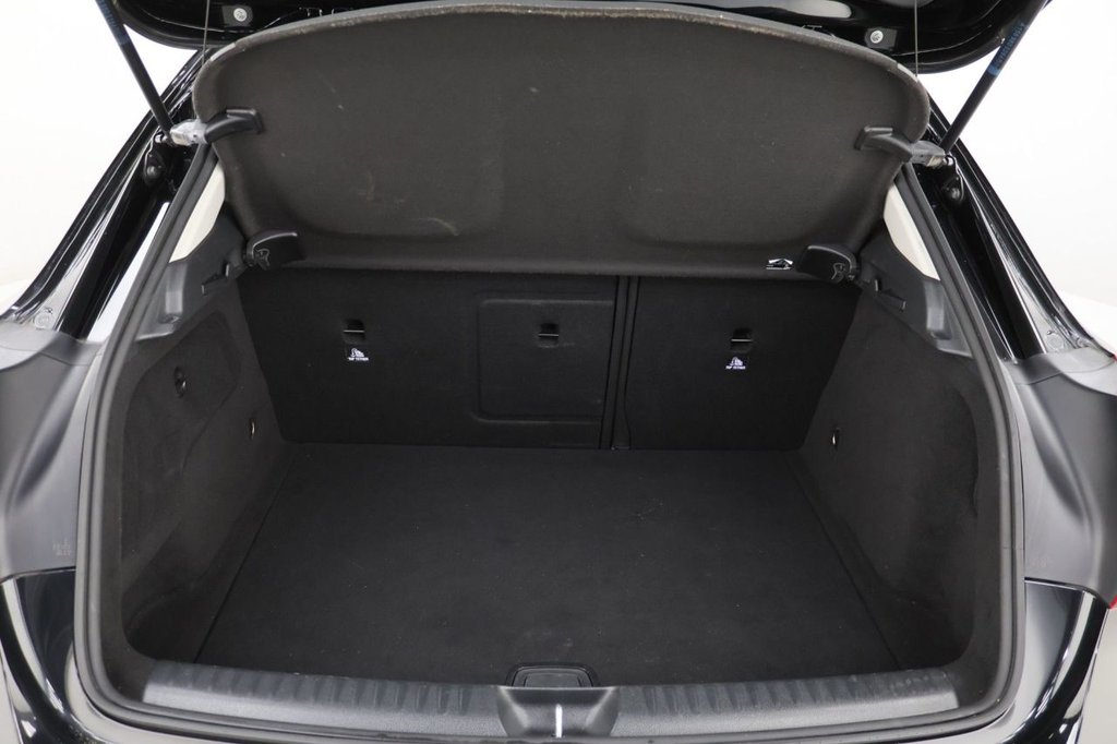 Used Mercedes-Benz GLA 2018 for sale - 77463624: Photo 25