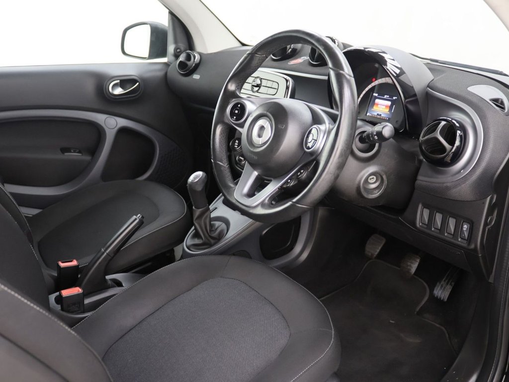 Used smart fortwo 2018 for sale - 76542101: Photo 10