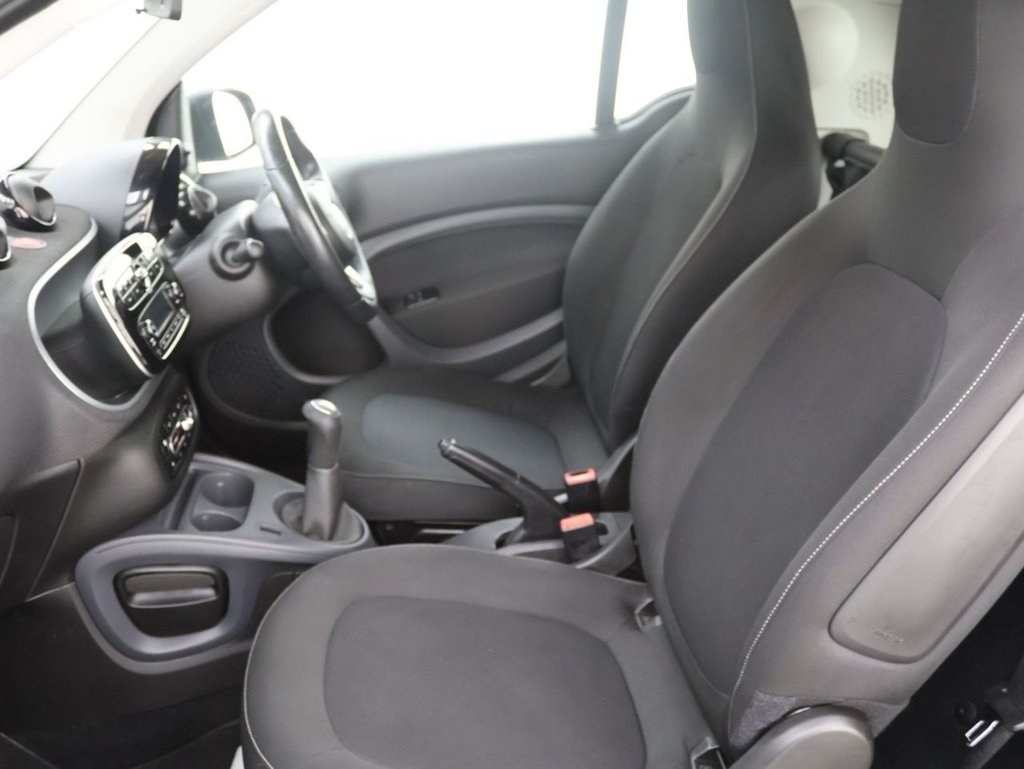 Used smart fortwo 2018 for sale - 76542101: Photo 16