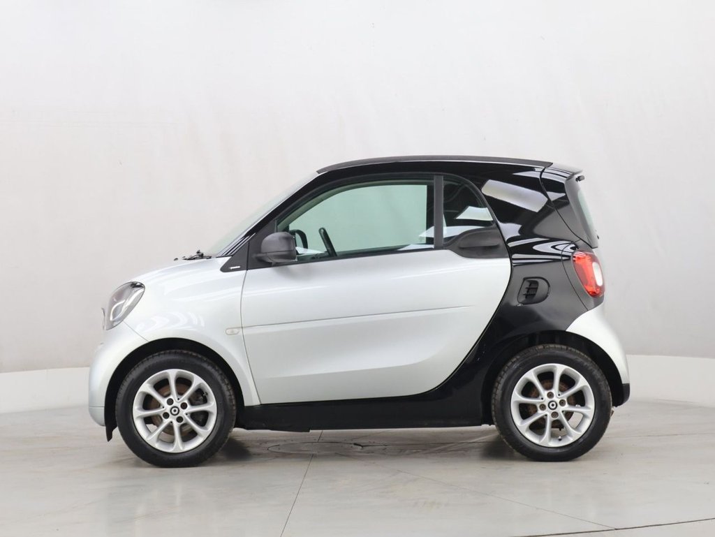 Used smart fortwo 2018 for sale - 76542101: Photo 6