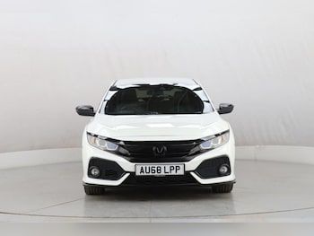 Used Honda Civic 2018 for sale - 77477740: Photo