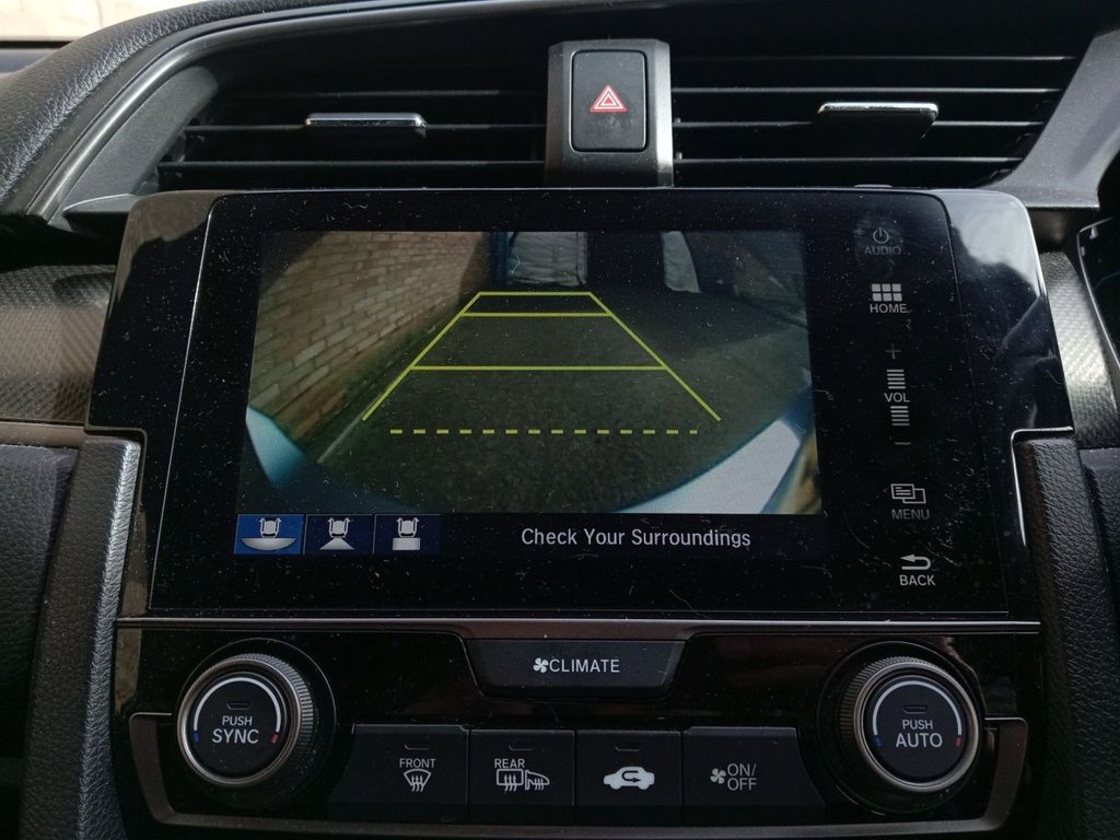 Used Honda Civic 2019 for sale - 77879506: Photo 2