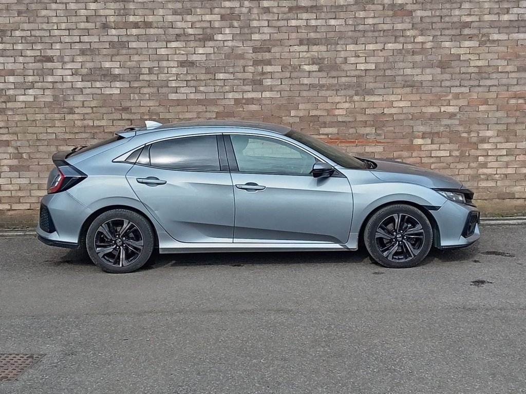 Used Honda Civic 2019 for sale - 77879506: Photo 3