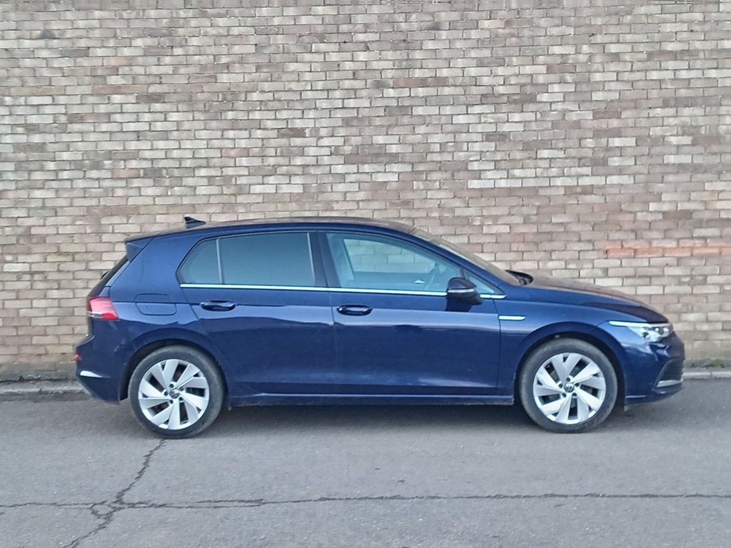 Used Volkswagen Golf 2020 for sale - 76542198: Photo 2