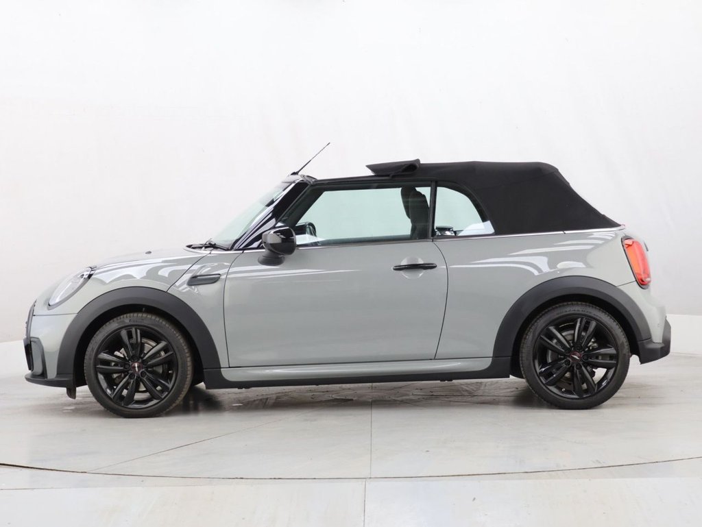 Used MINI Convertible 2021 for sale - 76542057: Photo 14