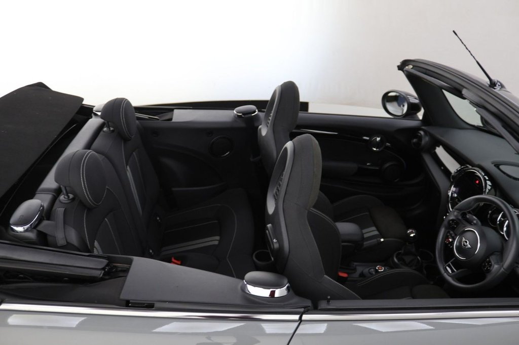 Used MINI Convertible 2021 for sale - 76542057: Photo 34