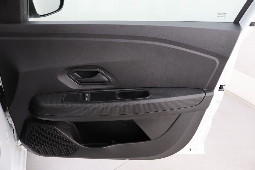 Used Dacia Sandero 2021 for sale - 76406145: Photo 23