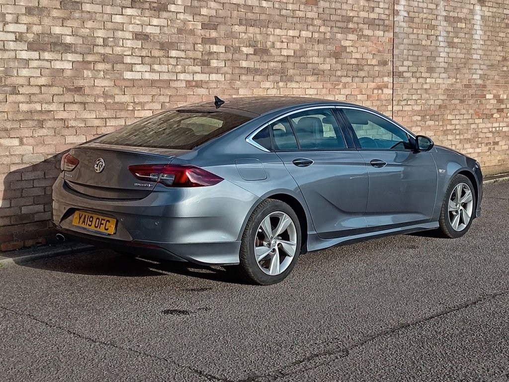 Used Vauxhall Insignia 2019 for sale - 76923448: Photo 3