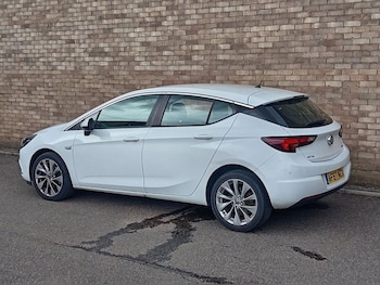 Used Vauxhall Astra 2017 for sale - 79154753: Photo