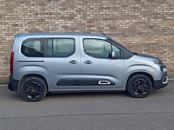 Used Citroen Berlingo 2020 for sale - 76542004: Photo