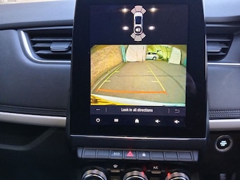 Used Renault Zoe 2021 for sale - 76820682: Photo