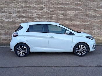 Used Renault Zoe 2021 for sale - 76820682: Photo