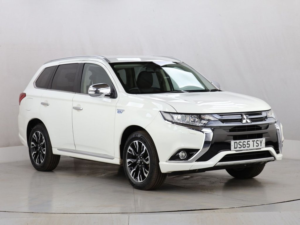 Used Mitsubishi Outlander 2015 for sale - 76617171: Photo 2
