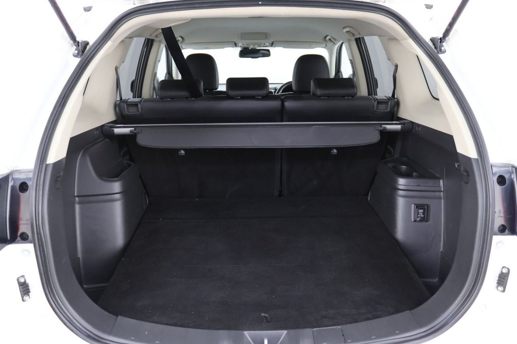 Used Mitsubishi Outlander 2015 for sale - 76617171: Photo 22