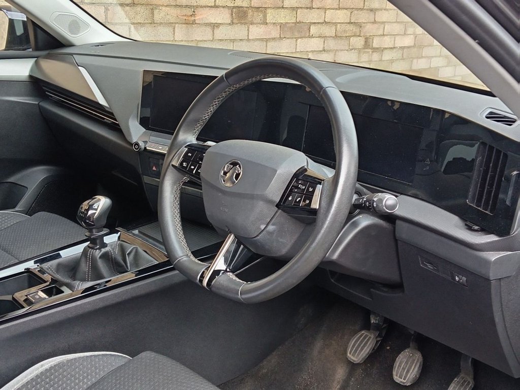 Used Vauxhall Astra 2022 for sale - 76632020: Photo 5