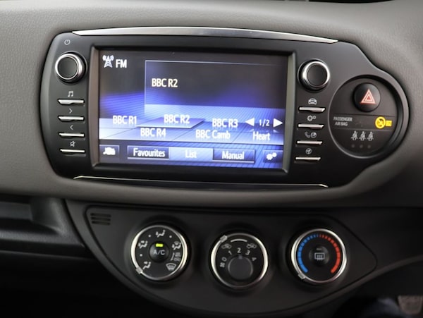 Used Toyota Yaris 2019 for sale - 76301096: Photo 14