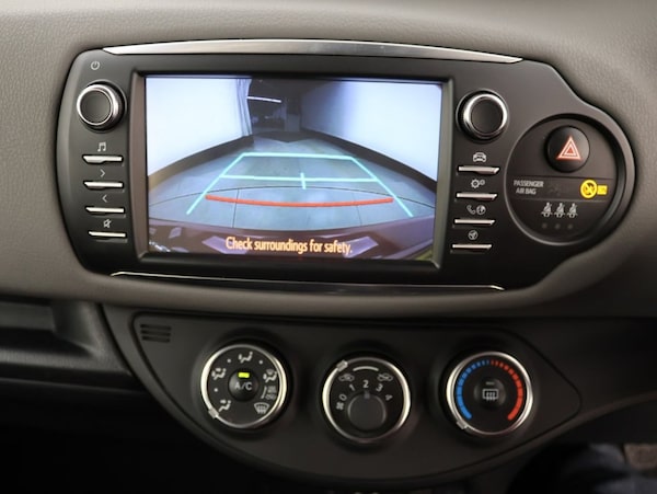 Used Toyota Yaris 2019 for sale - 76301096: Photo 15