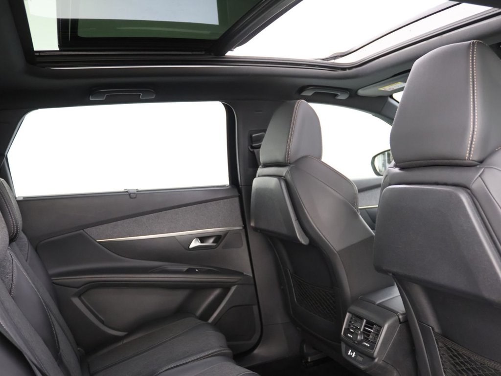 Used Peugeot 5008 2018 for sale - 76535705: Photo 2