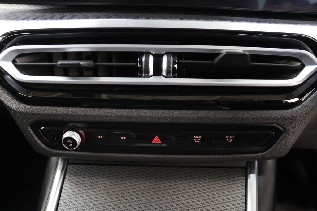 Used BMW 3 Series 2022 for sale - 76724444: Photo 17