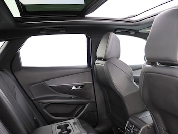 Used Peugeot 3008 2020 for sale - 76454140: Photo