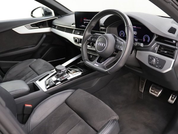 Used Audi A4 2020 for sale - 76301108: Photo 10