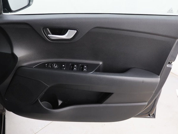 Used Kia Rio 2018 for sale - 76301110: Photo 26
