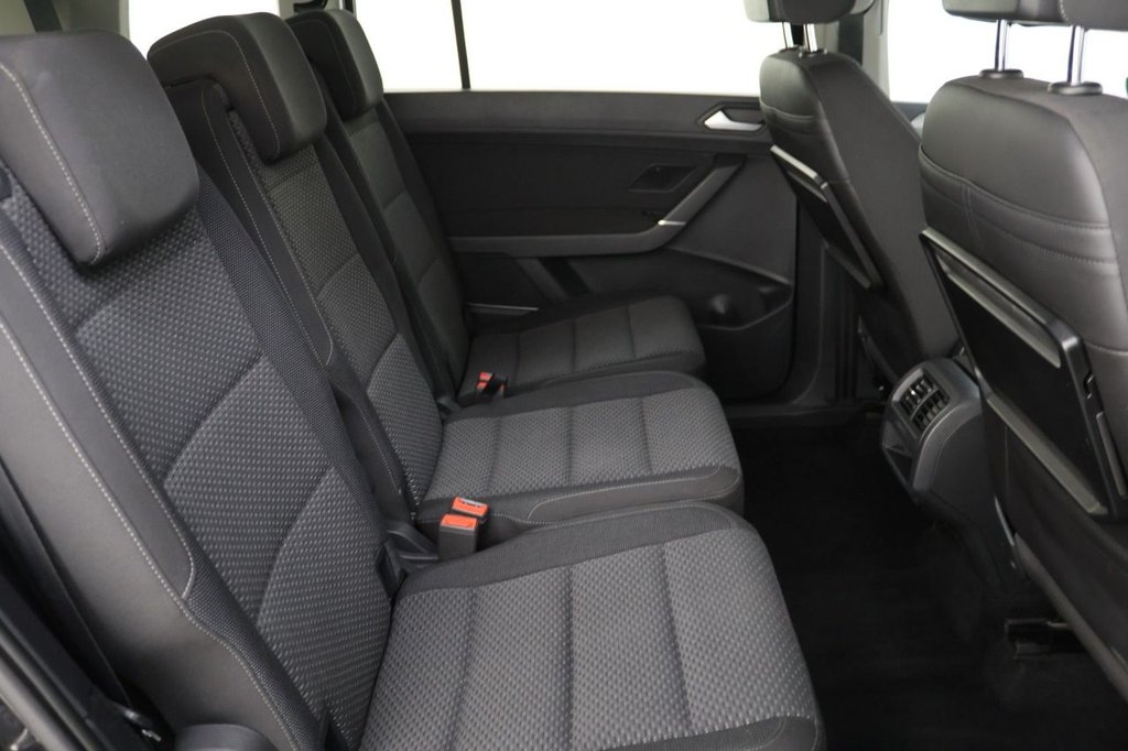 Used Volkswagen Touran 2017 for sale - 77394448: Photo 16