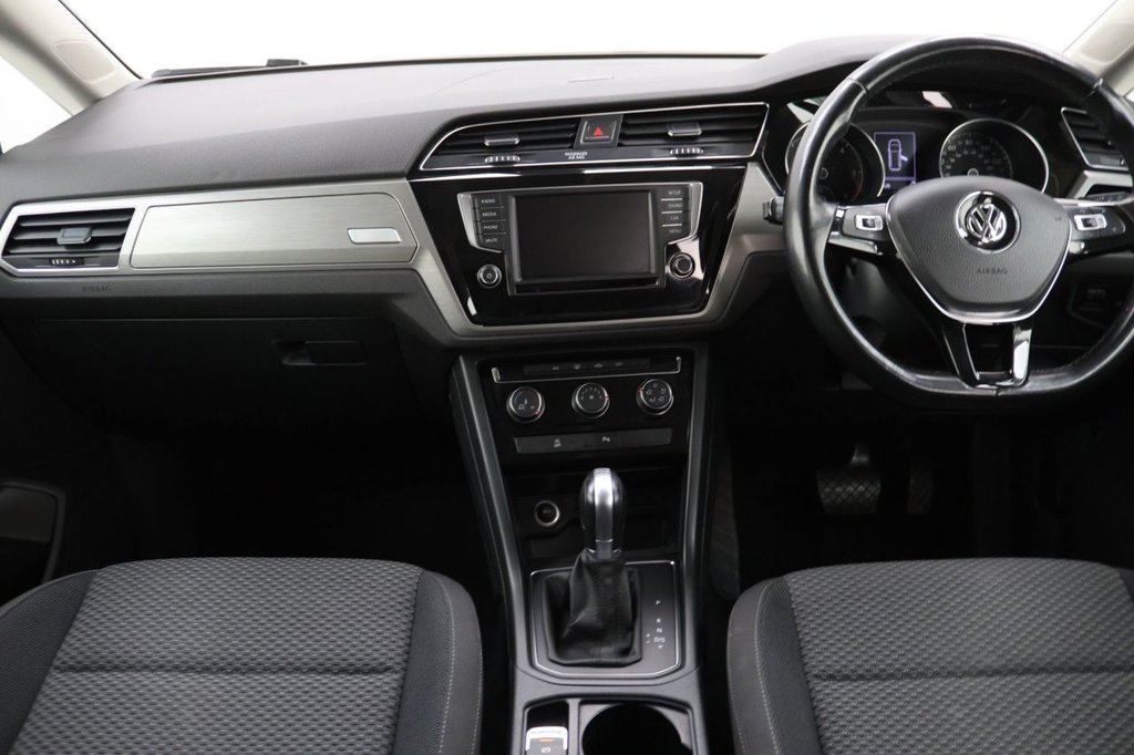 Used Volkswagen Touran 2017 for sale - 77394448: Photo 17