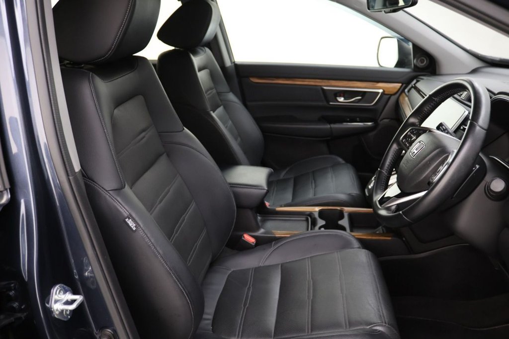 Used Honda CR-V 2019 for sale - 76542021: Photo 12