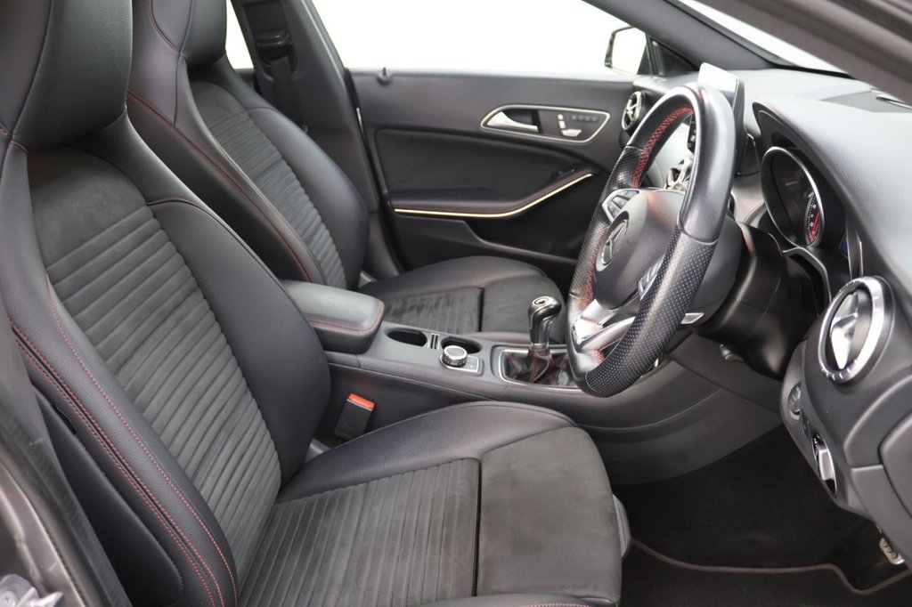 Used Mercedes-Benz CLA 2019 for sale - 76386000: Photo 12