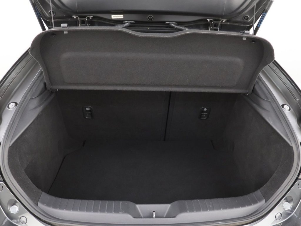 Used Mazda Mazda3 2021 for sale - 76642366: Photo 23