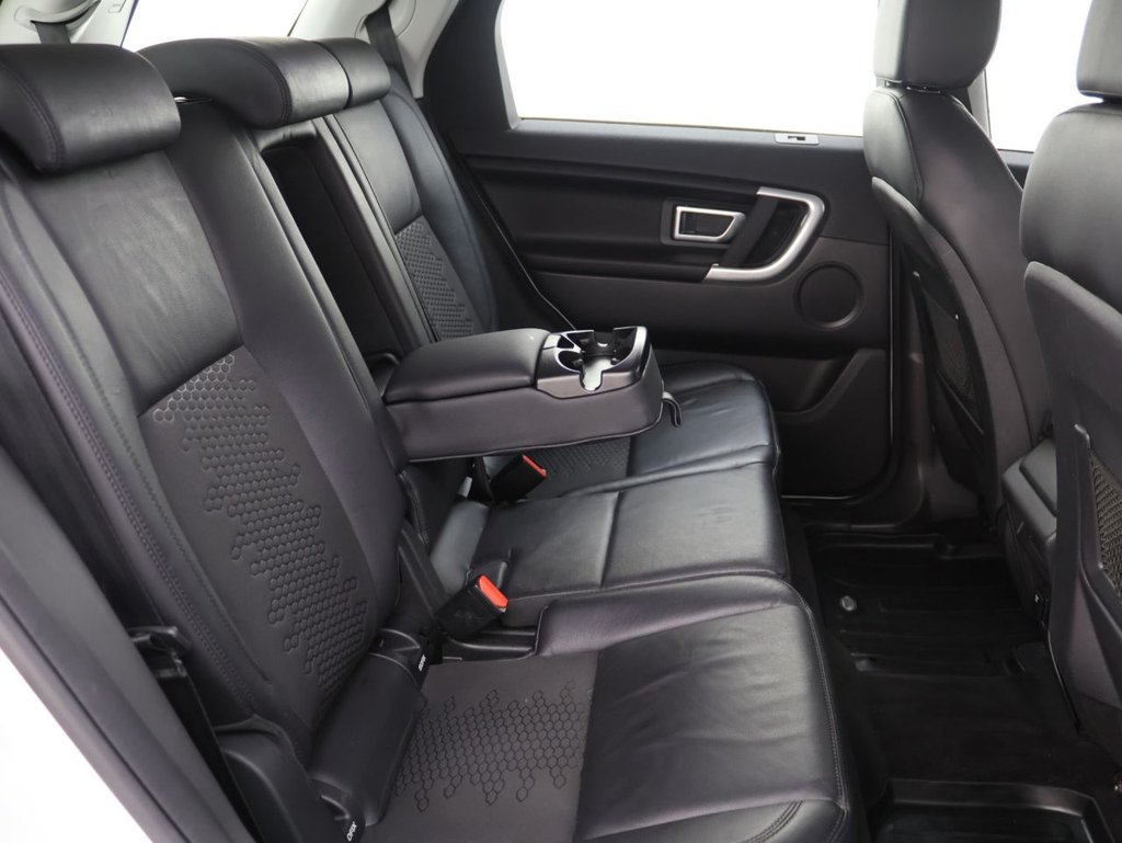 Used Land Rover Discovery Sport 2017 for sale - 76604459: Photo 16