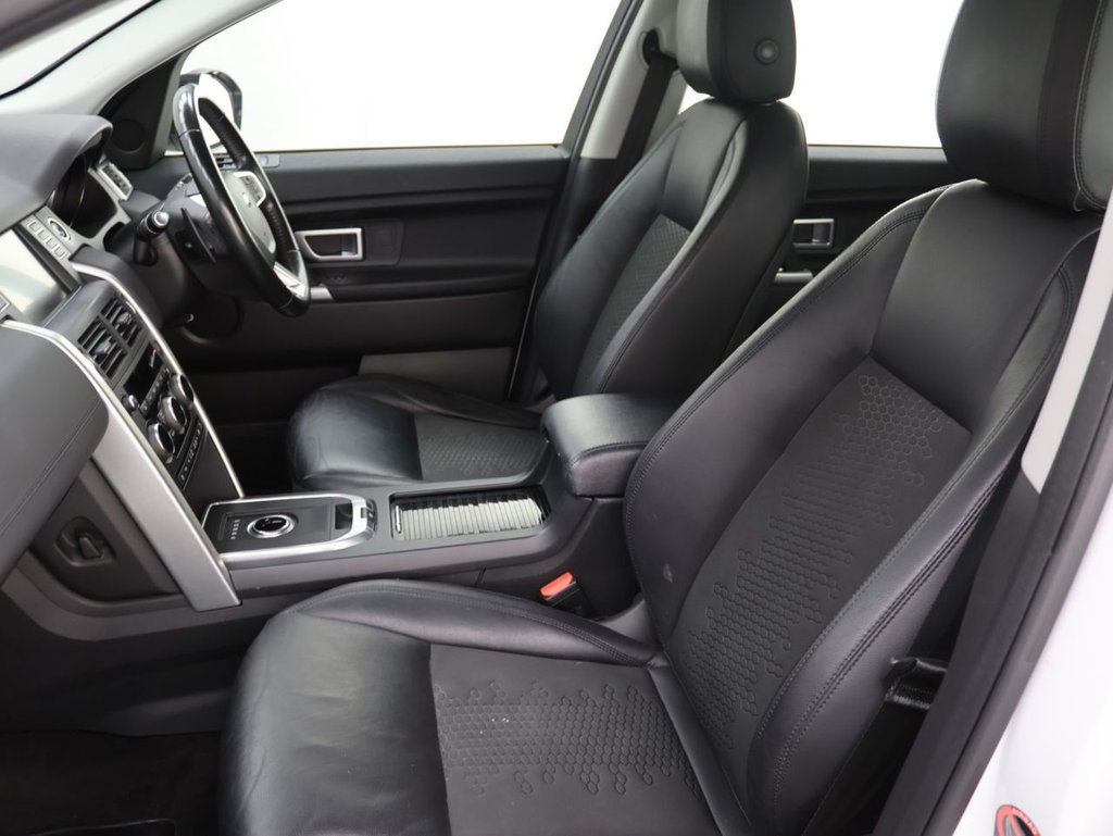 Used Land Rover Discovery Sport 2017 for sale - 76604459: Photo 21