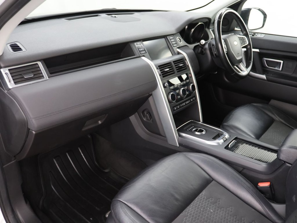 Used Land Rover Discovery Sport 2017 for sale - 76604459: Photo 22