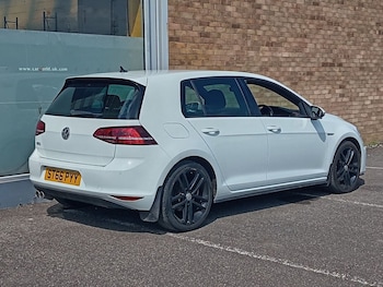 Used Volkswagen Golf 2016 for sale - 75410777: Photo