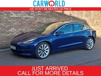 2020 (20) - Long Range AWD 4dr Auto