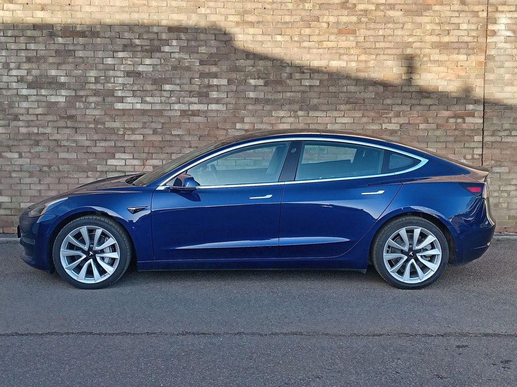 Used Tesla Model 3 2020 for sale - 76909954: Photo 3