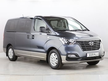 Used Hyundai i800 2019 for sale - 76686148: Photo