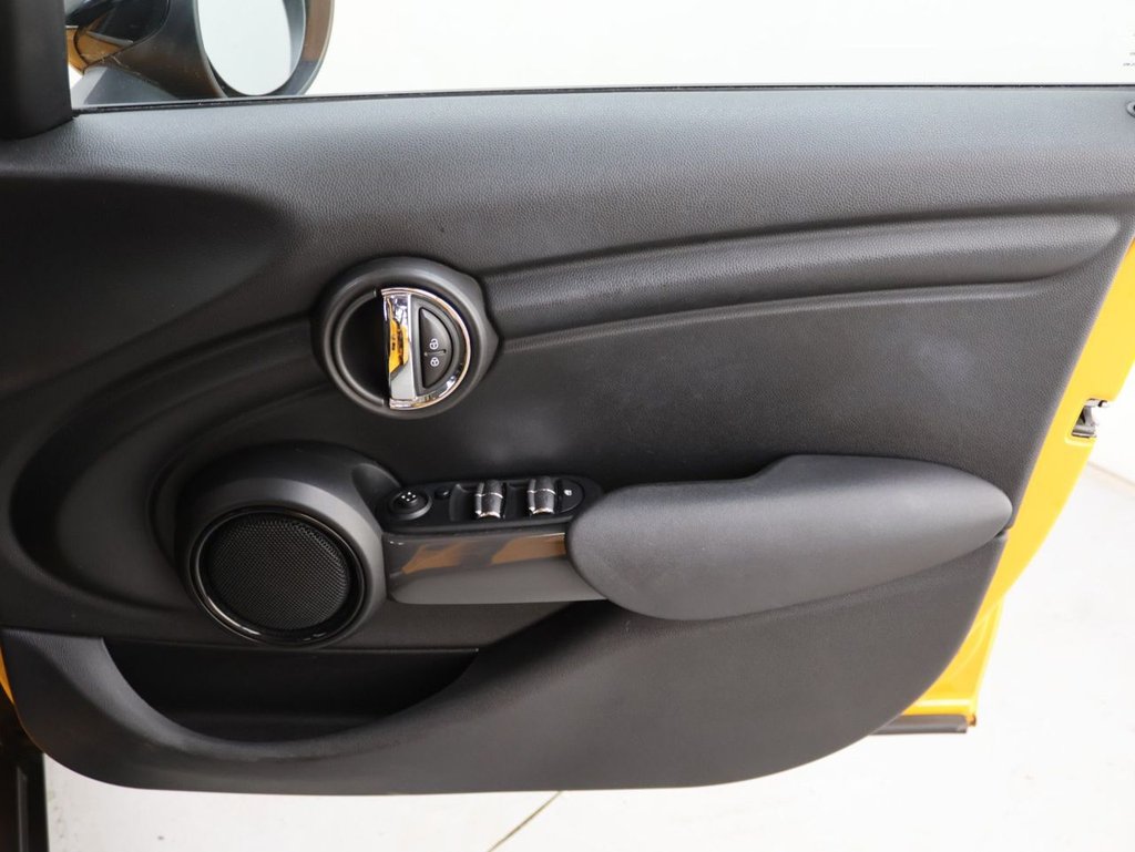 Used MINI Hatch 2016 for sale - 76541988: Photo 25