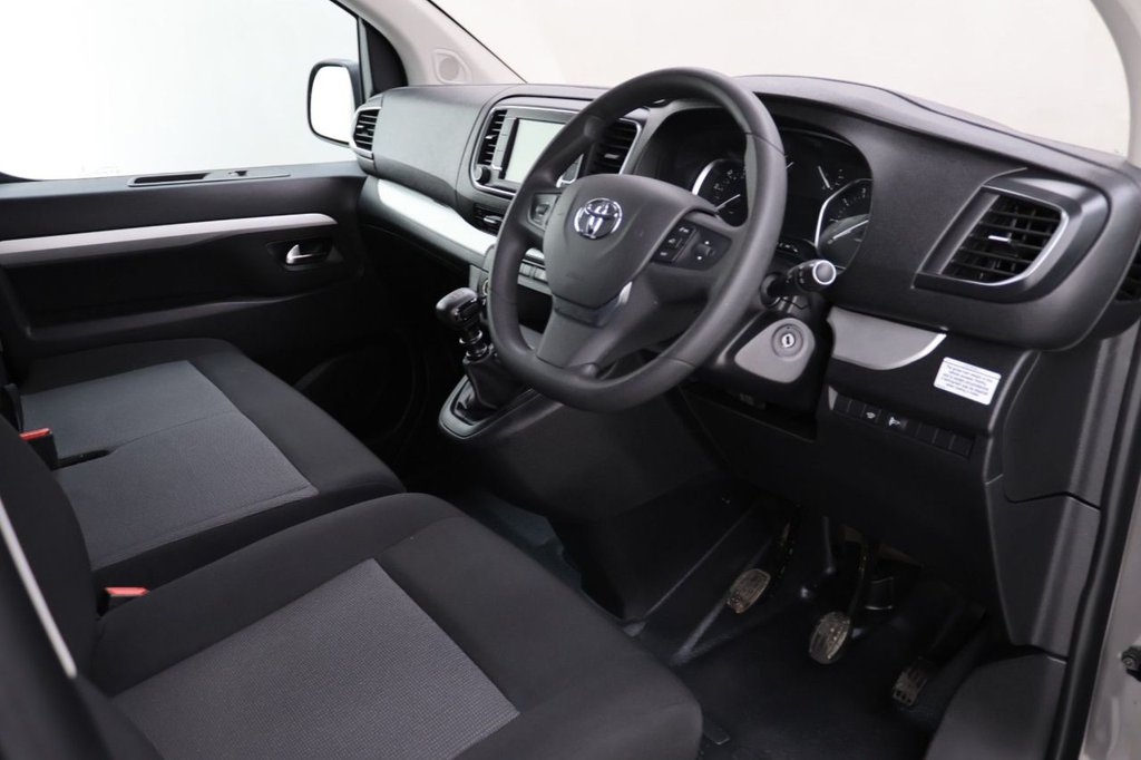 Used Toyota PROACE CITY Verso 2022 for sale - 76791971: Photo 10